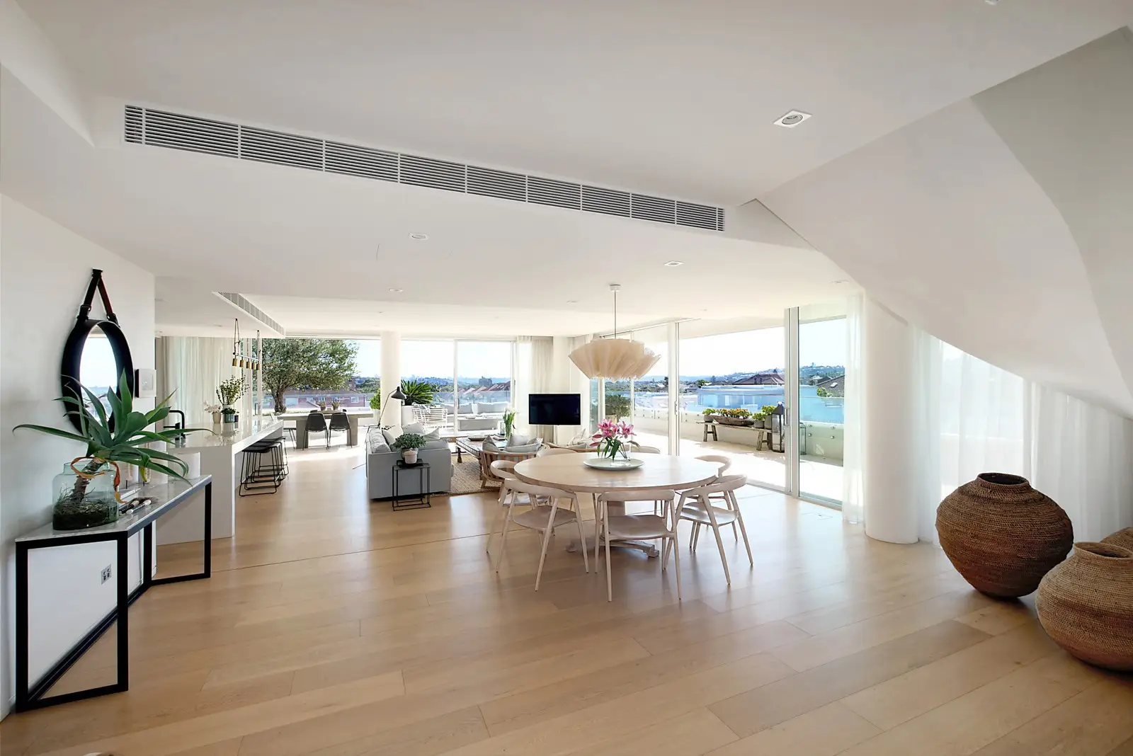513/186 Campbell Parade, Bondi Beach, Cobram - Image 1