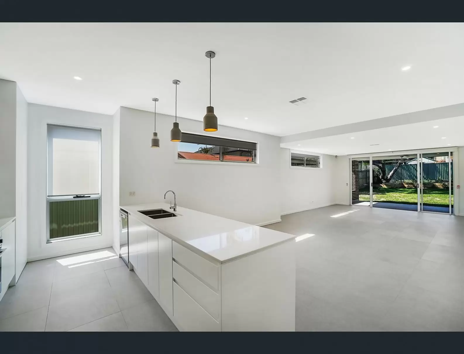 10/11 Herbert Street, Forestville - Thumbnail 3