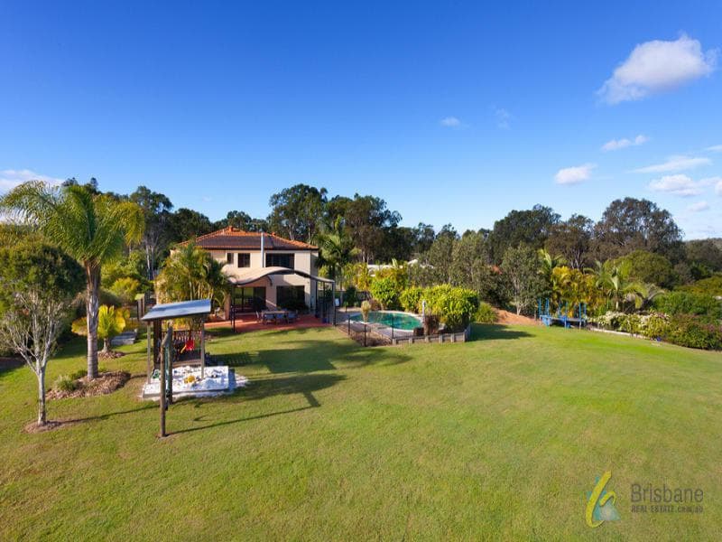 35 Fearless Crt,  Karalee, Karalee - Image 1