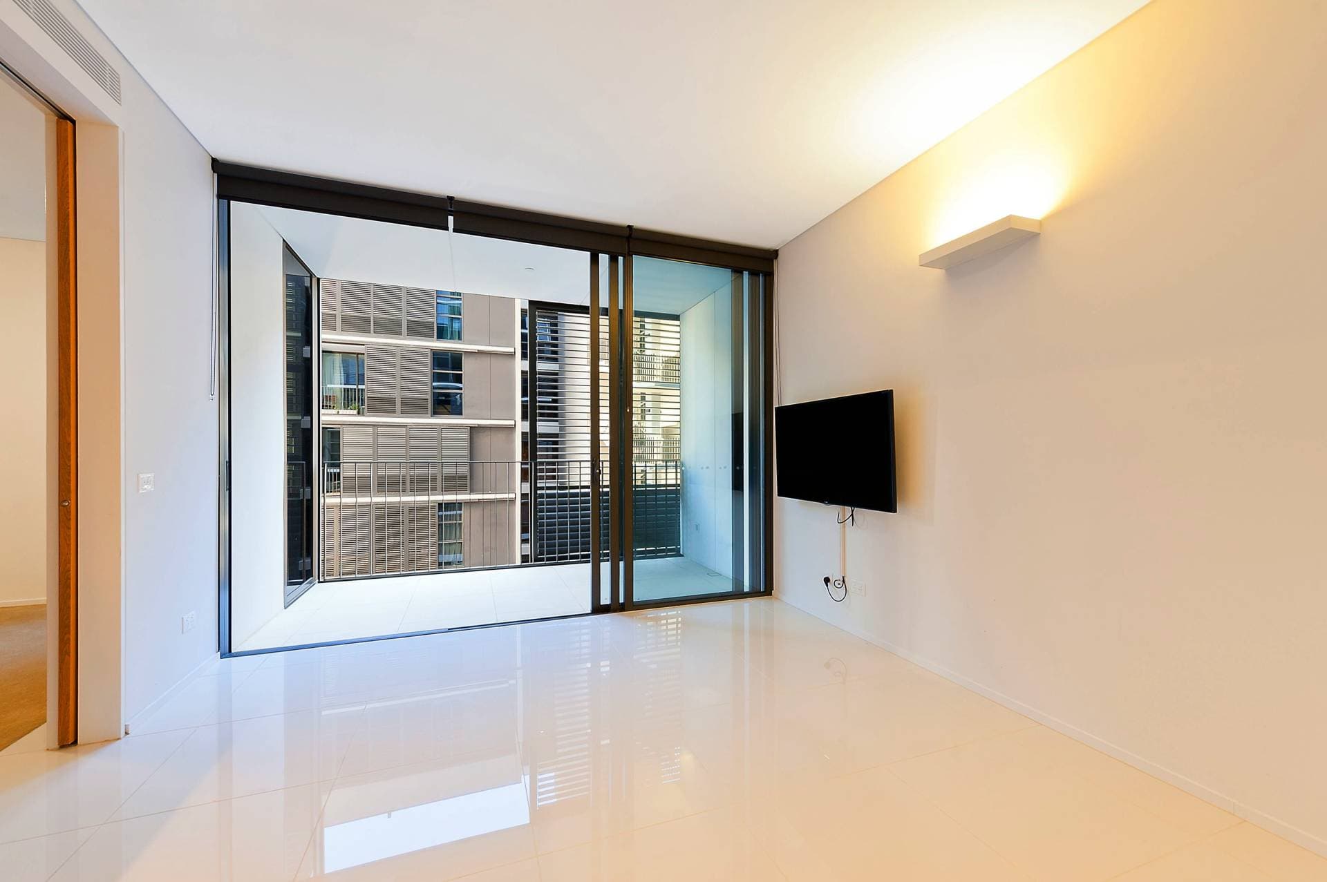 706, 1 Park Lane, Gladesville - Thumbnail 4