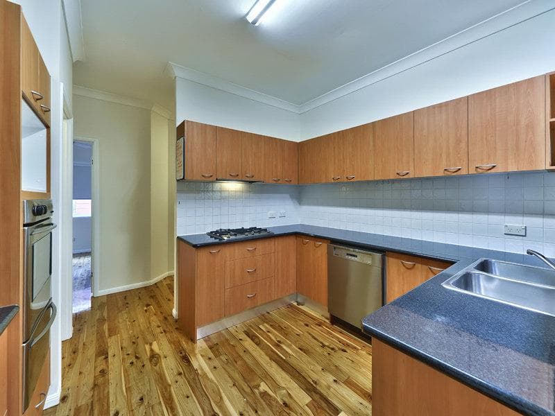 154 Witton Road,  Indooroopilly, Indooroopilly - Thumbnail 3