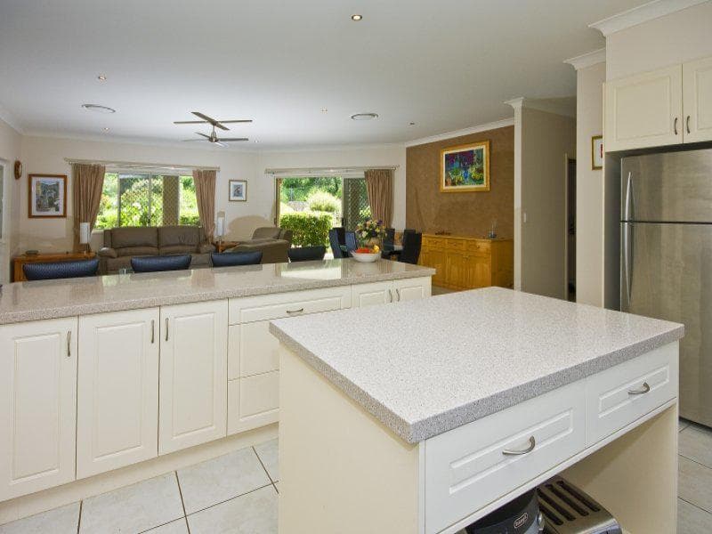 1/18 Oaks Avenue, Pullenvale - Thumbnail 6