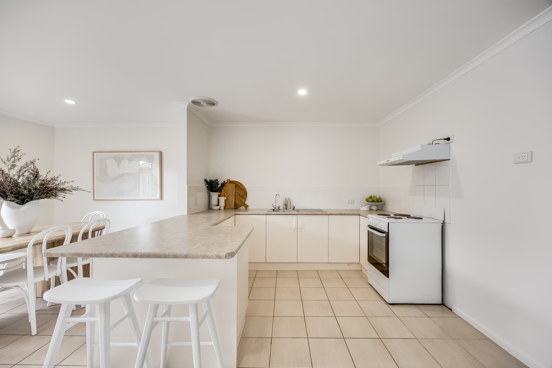 2/15 Arnold Drive, Mitchell Park - Thumbnail 4