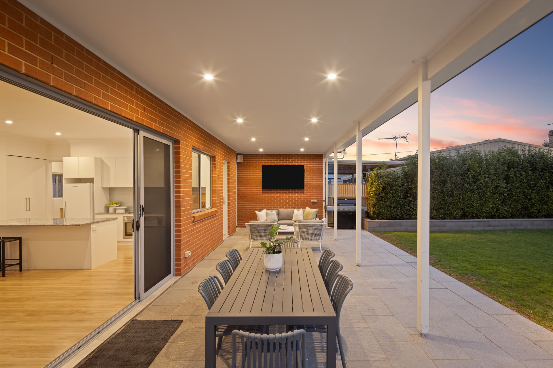 24 Stradbroke Avenue, Plympton Park - Thumbnail 3