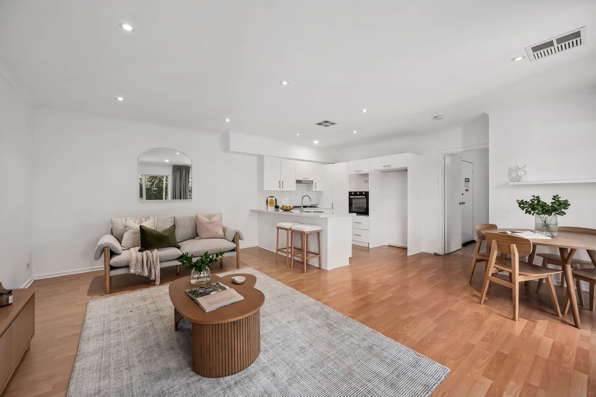 1A Mozart Court, Somerton Park - Thumbnail 4