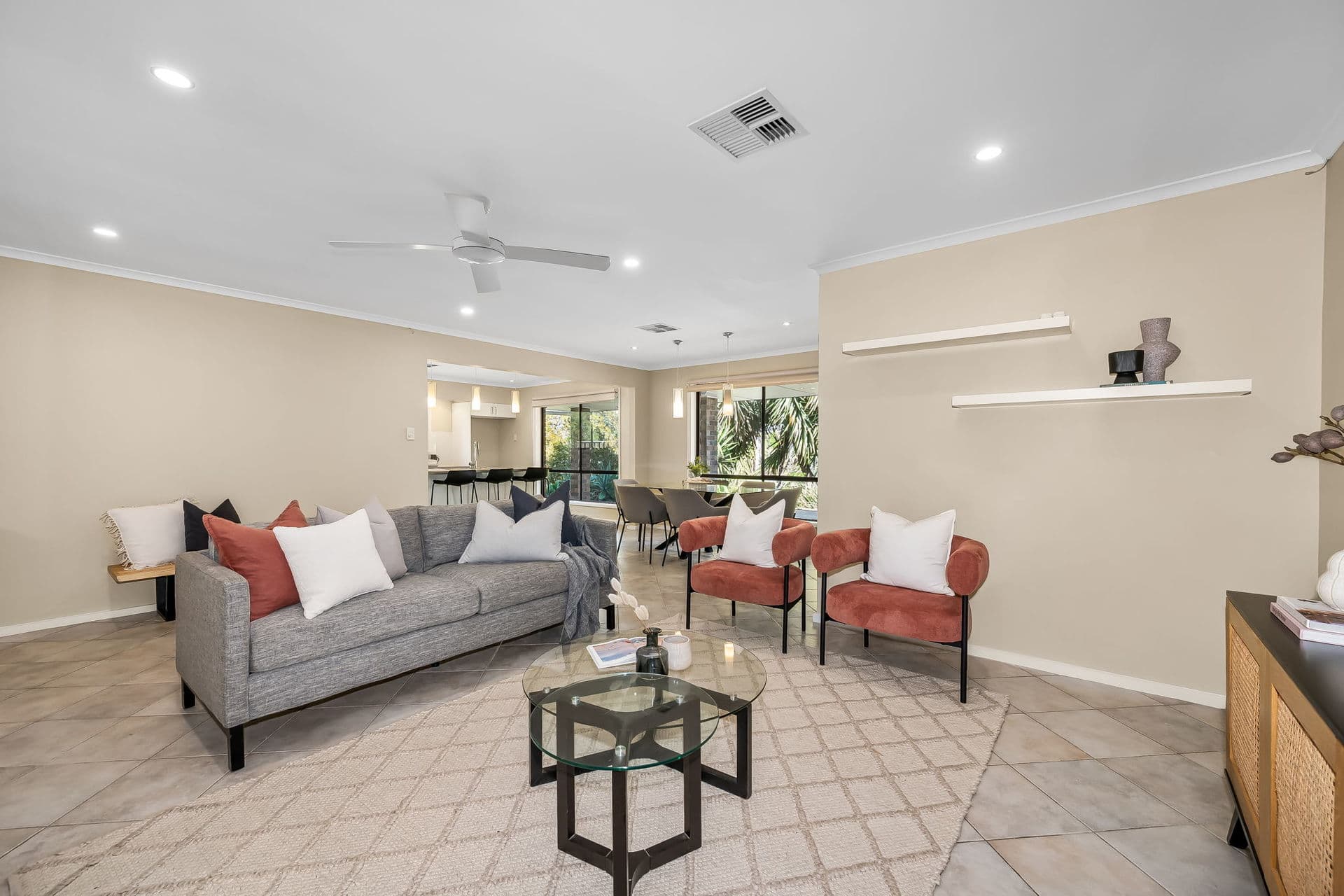 5 Cedric Avenue, Redwood Park - Thumbnail 2