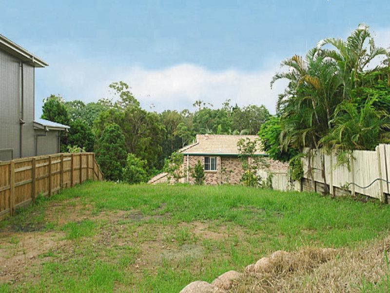 20 Nara Street,  Kenmore, Kenmore - Thumbnail 3
