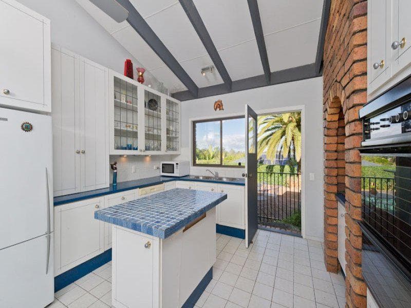 33 Broadmoor Street,  Kenmore Hills, Kenmore Hills - Thumbnail 3