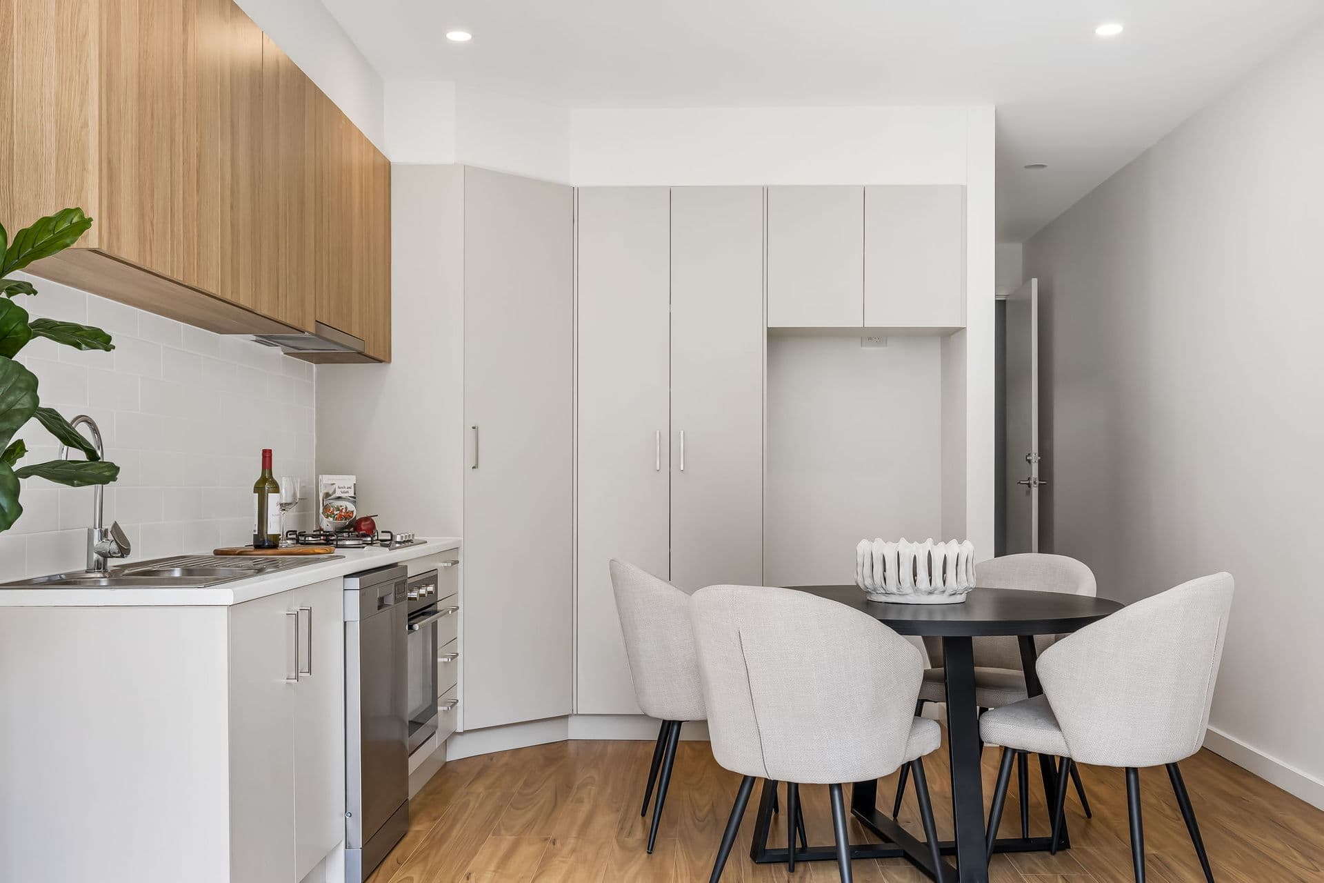5i Alexander Lane, Marden - Thumbnail 7
