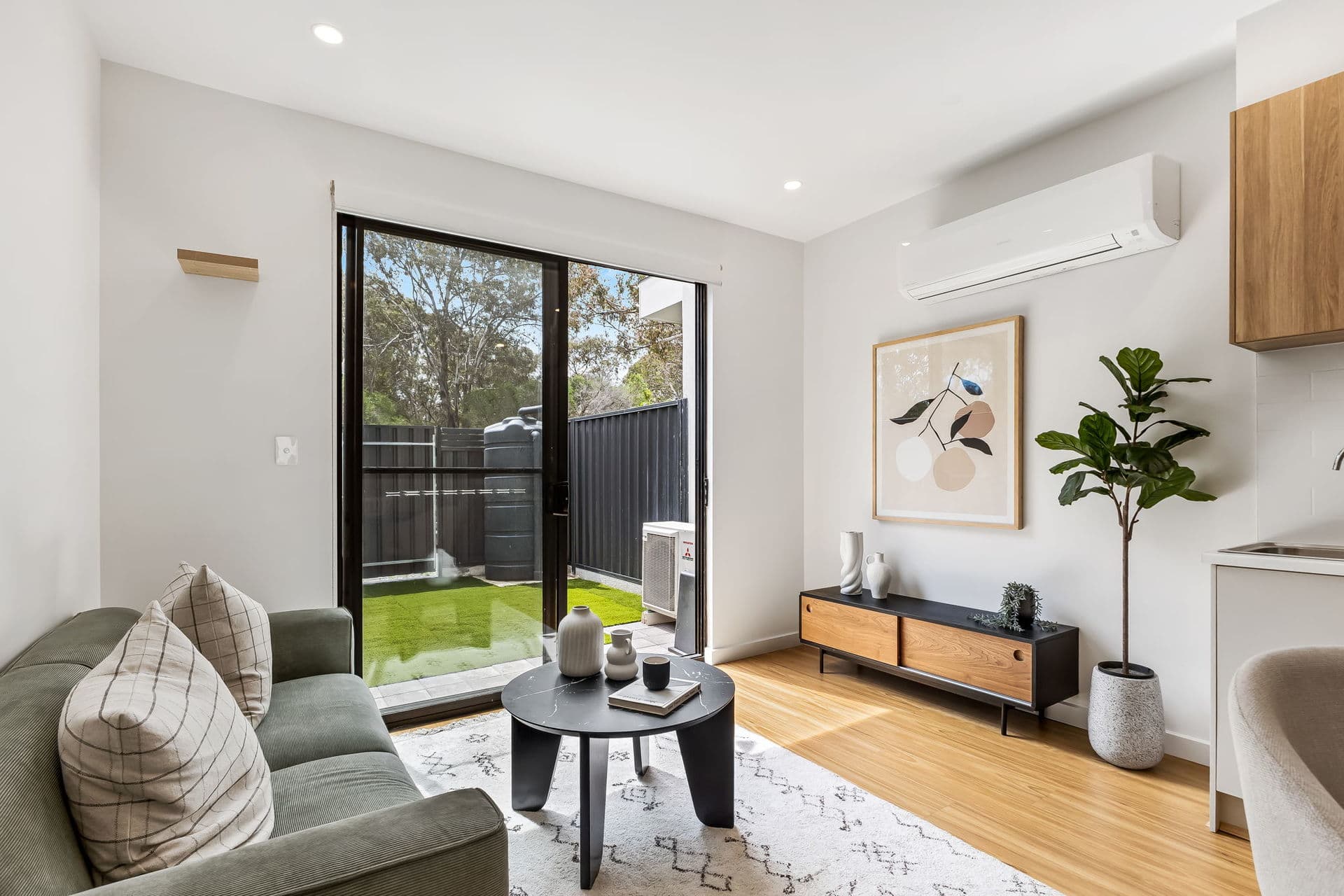 5i Alexander Lane, Marden - Thumbnail 8