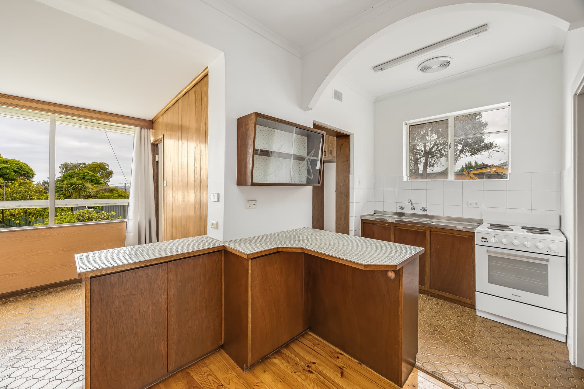 34 Truscott Avenue, Seacombe Heights - Thumbnail 7