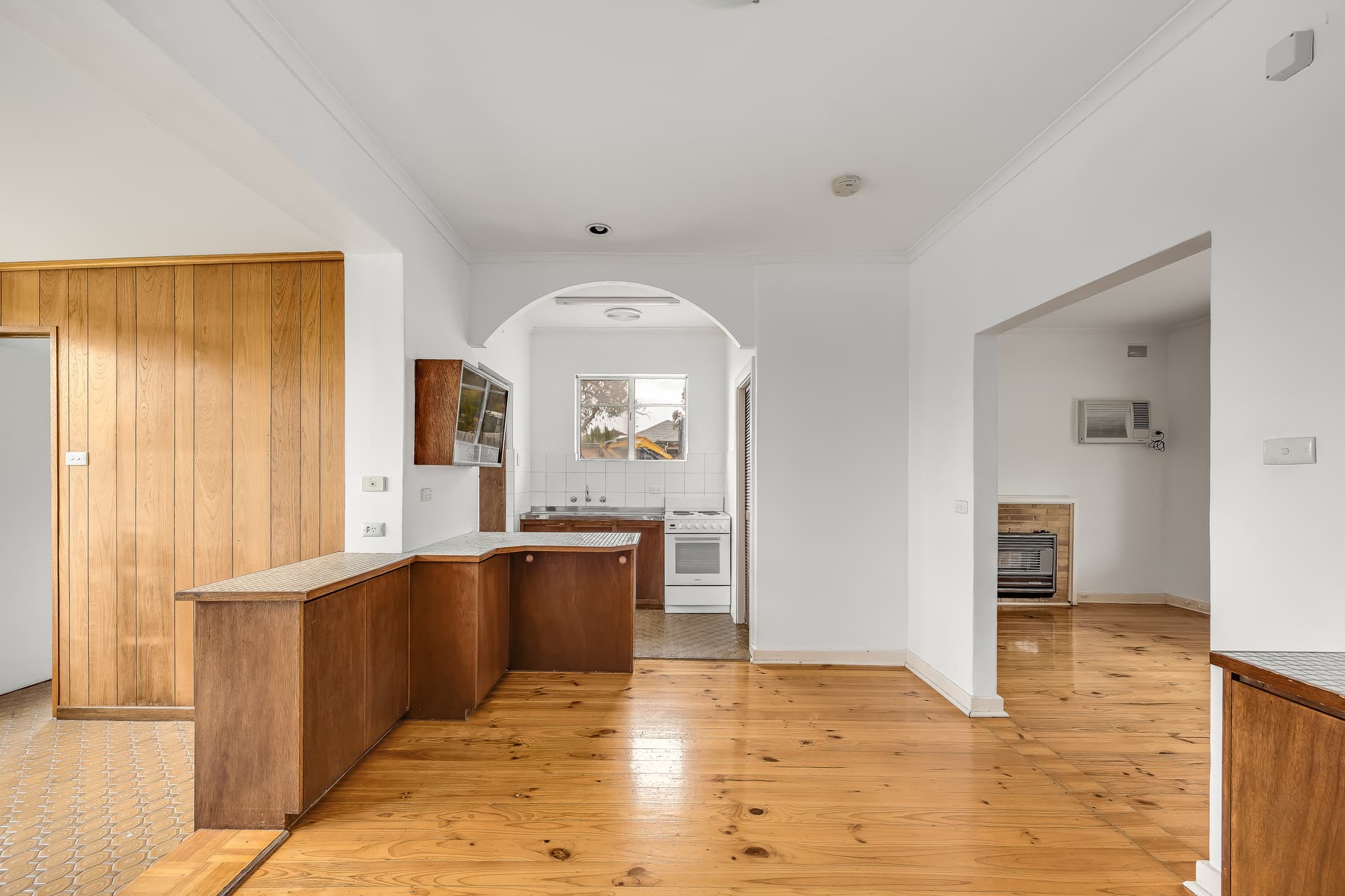 34 Truscott Avenue, Seacombe Heights - Thumbnail 8
