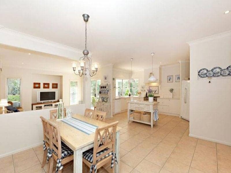 2/15 Sully  Street, Randwick, Pullenvale - Thumbnail 4