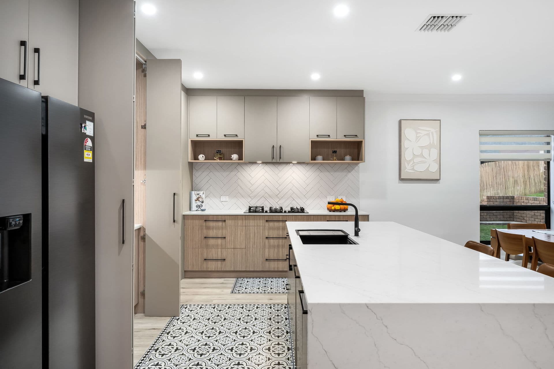 6 Cowell Crescent, Pasadena - Thumbnail 2