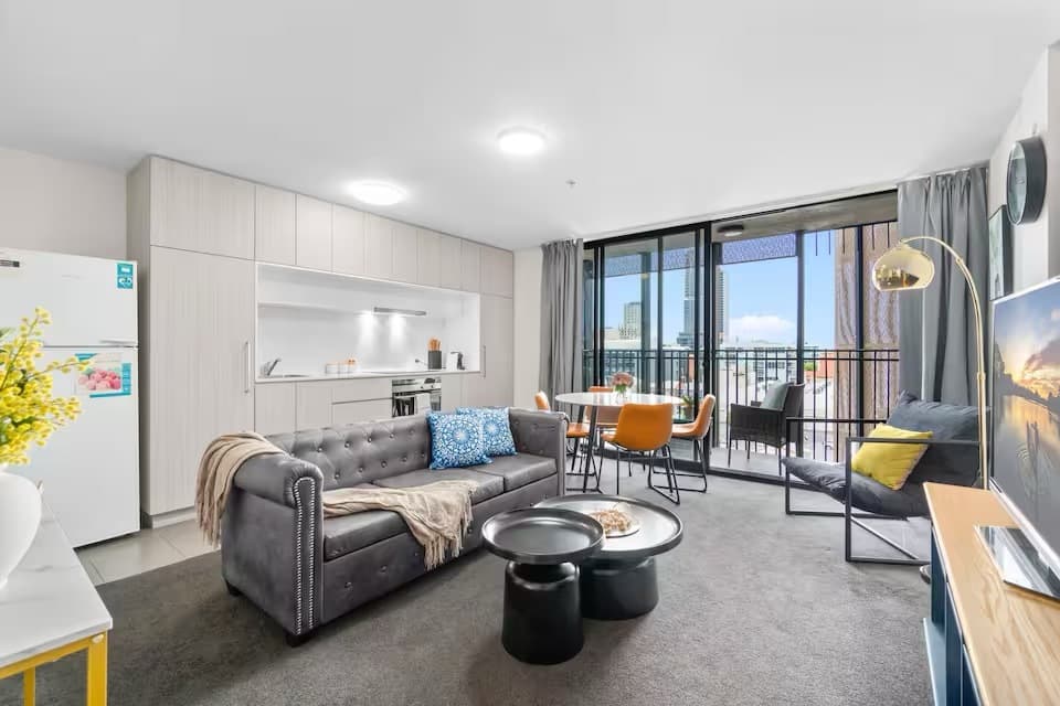 503/242 Flinders Street, Adelaide - Image 1
