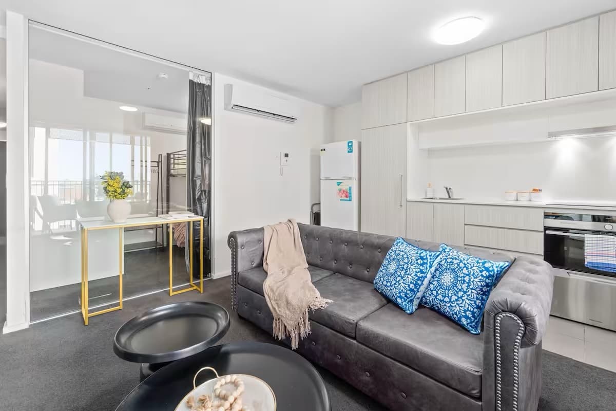 503/242 Flinders Street, Adelaide - Thumbnail 5
