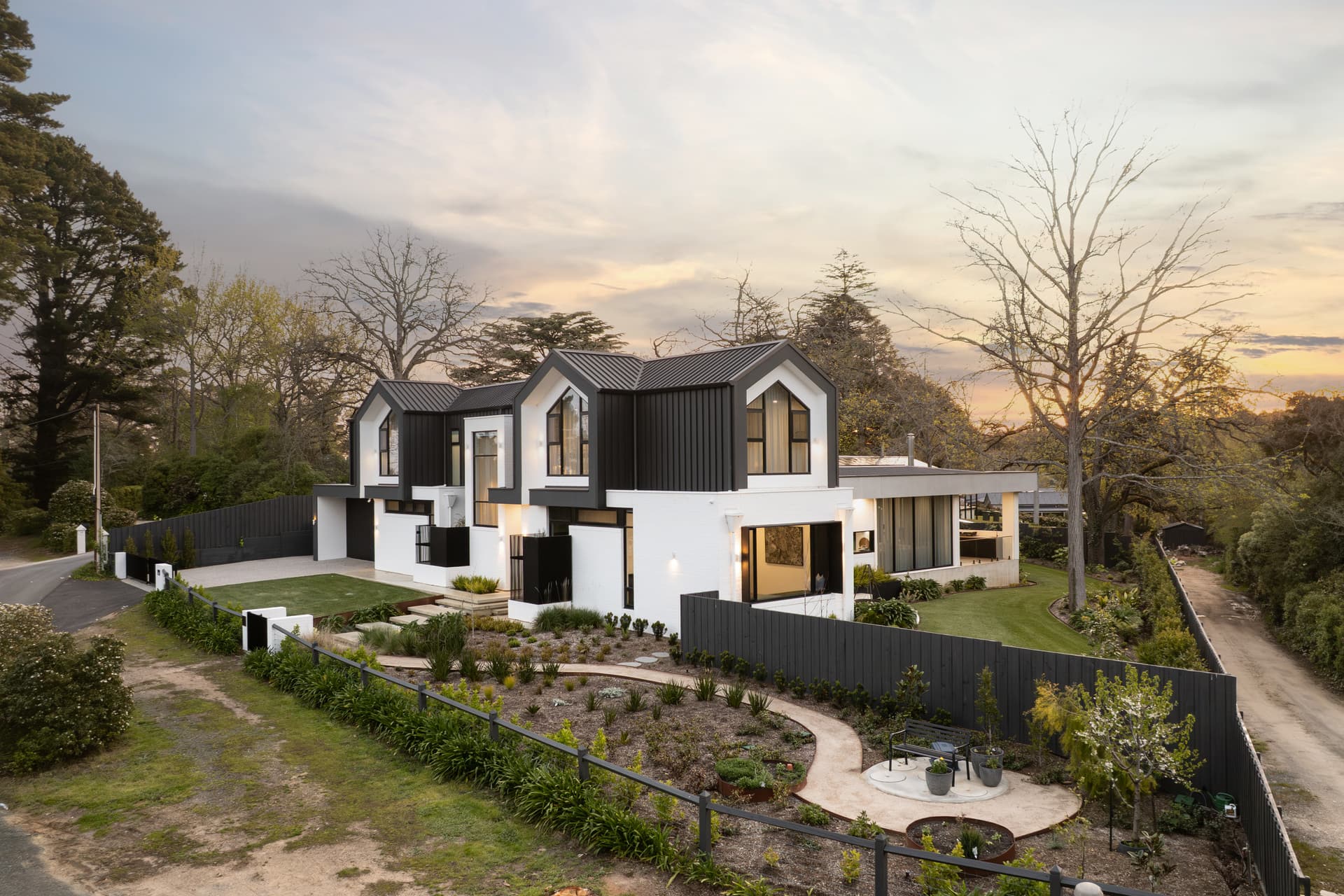 65 Gould Road, Stirling - Thumbnail 2