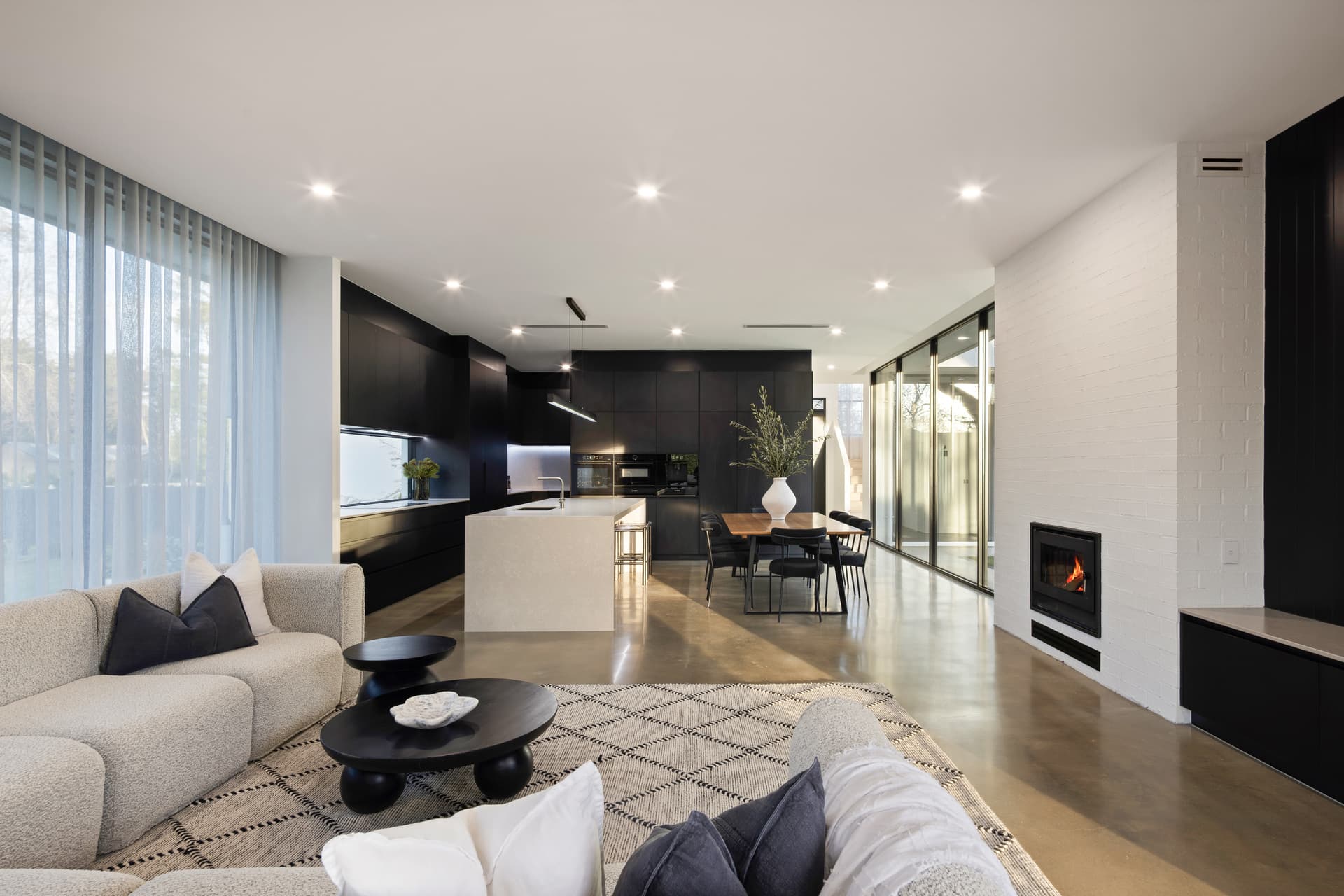65 Gould Road, Stirling - Thumbnail 6