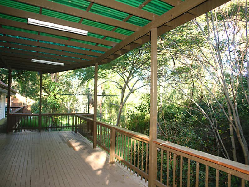 111/1 Pavilion Drive, Kenmore - Thumbnail 6