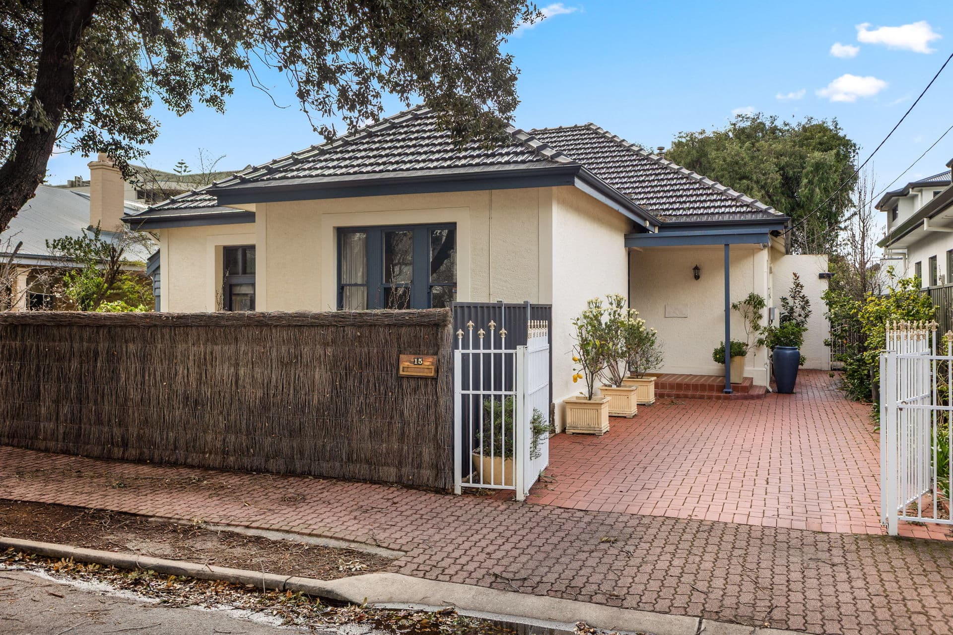 15 Saltram Road, Glenelg - Thumbnail 3