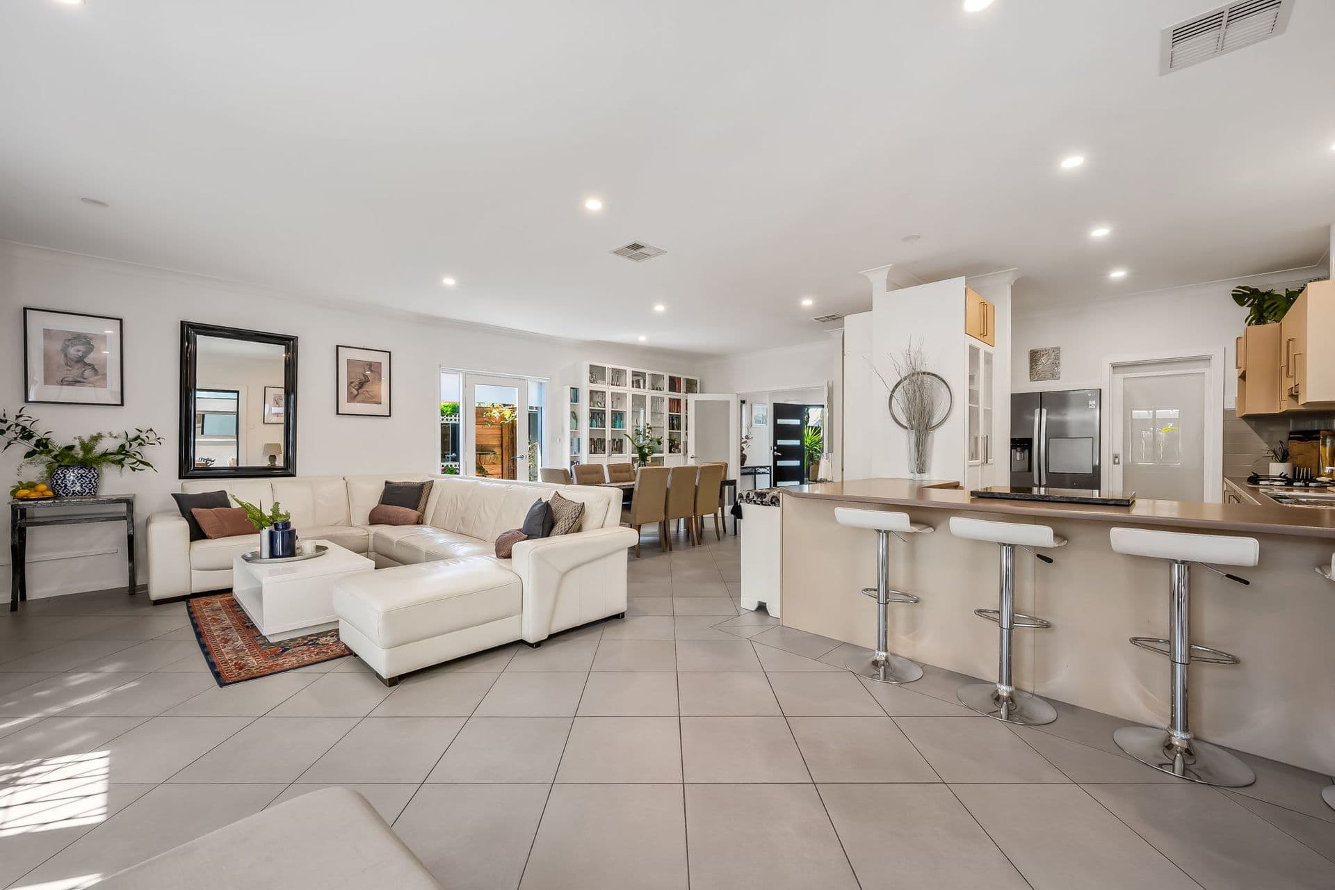 1B Derrick Avenue, Glenelg North - Thumbnail 3