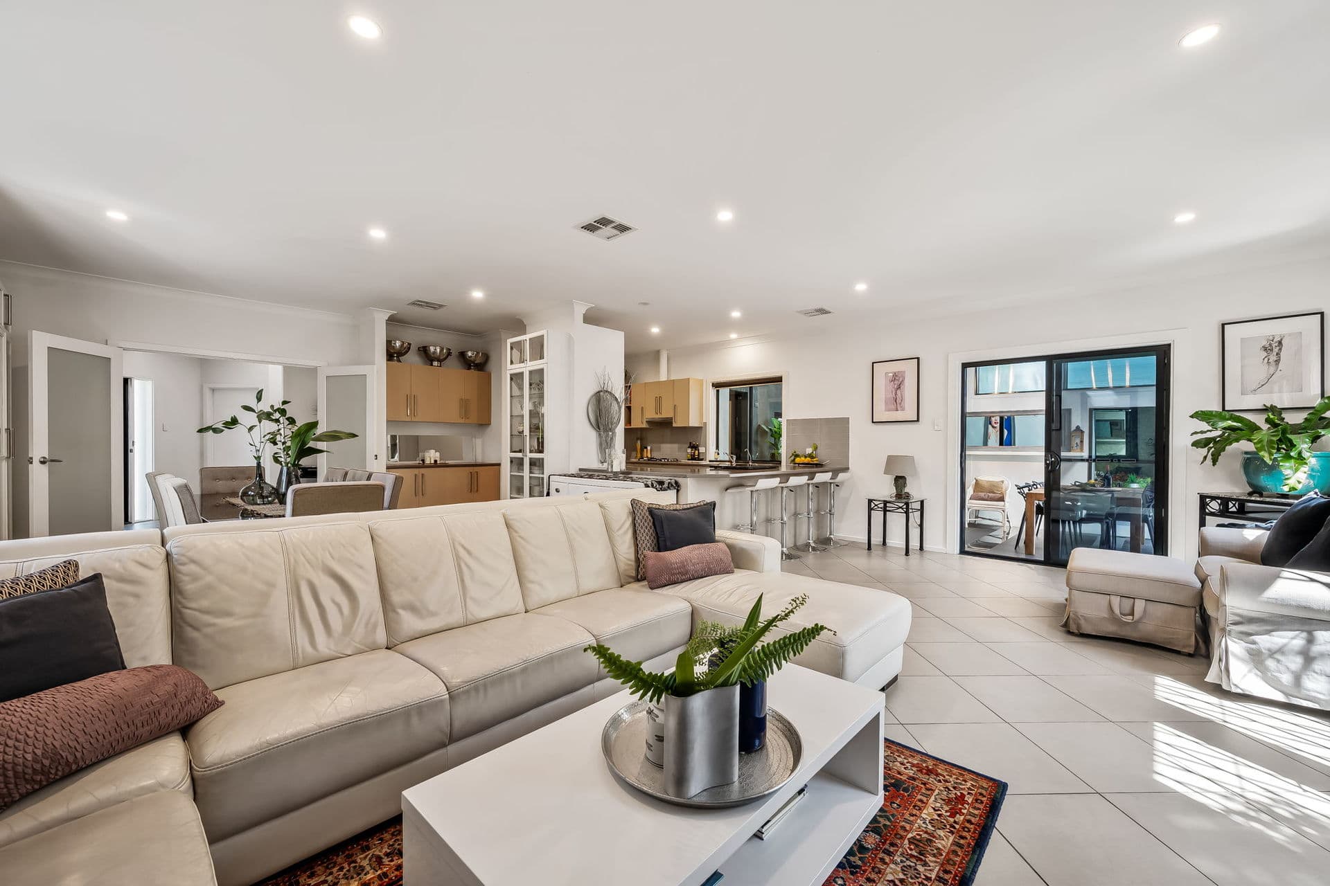 1B Derrick Avenue, Glenelg North - Thumbnail 5