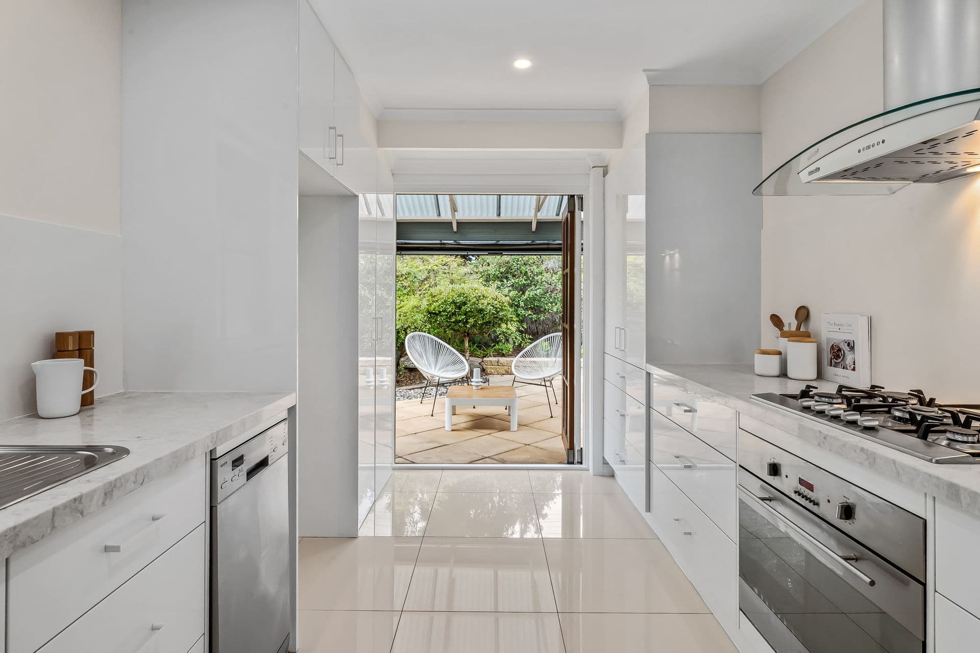 10/2 Cross Street, Fullarton - Image 1