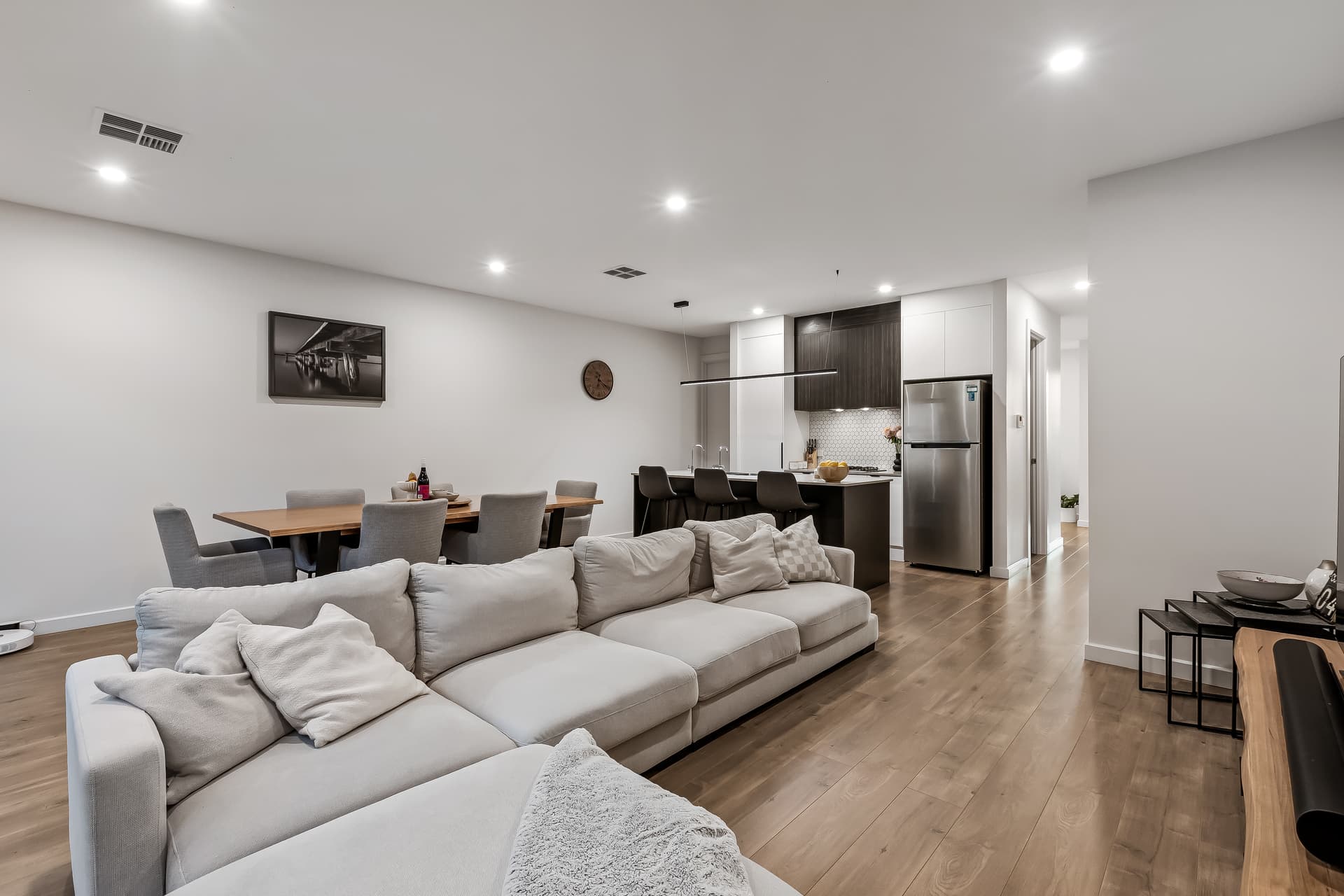 121 Buchanan Drive, Woodforde - Thumbnail 3