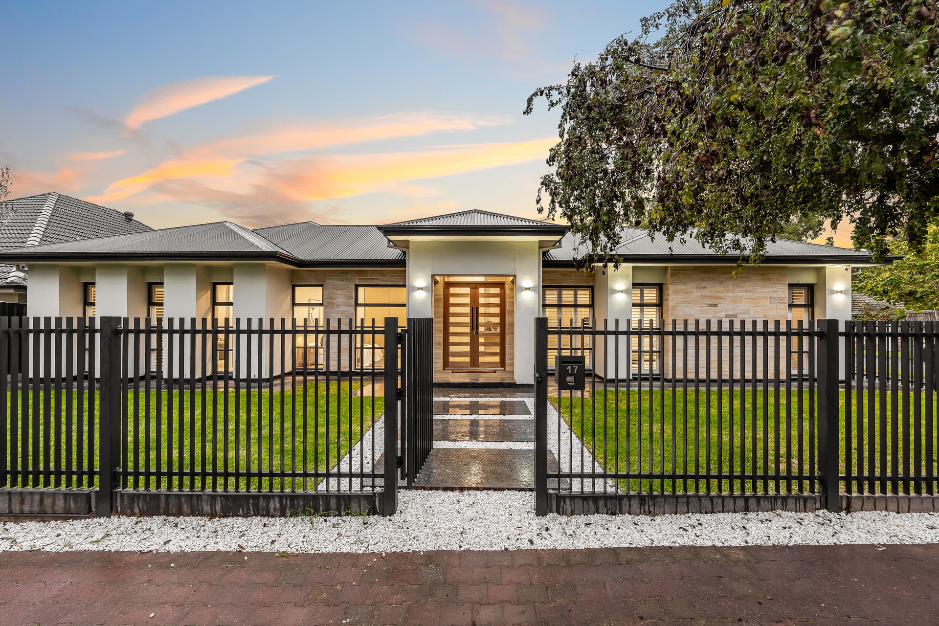 17 Milton Avenue, Tranmere - Image 1