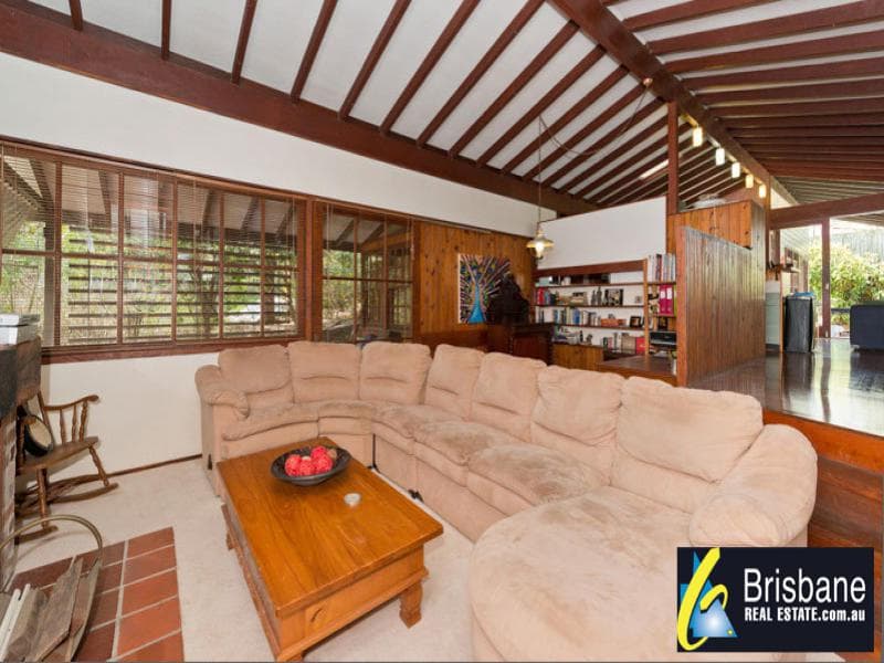15 Darreba Street,  Kenmore, Kenmore - Thumbnail 3