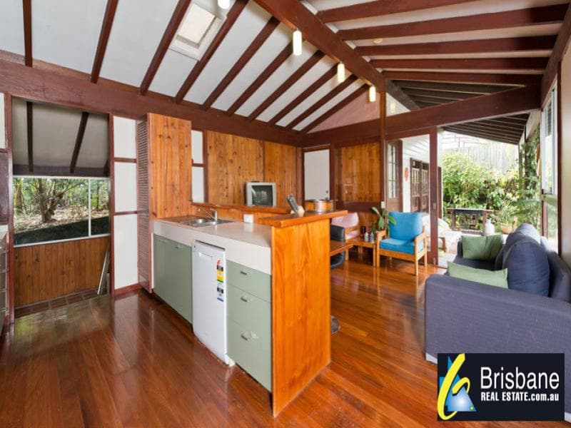 15 Darreba Street,  Kenmore, Kenmore - Thumbnail 5