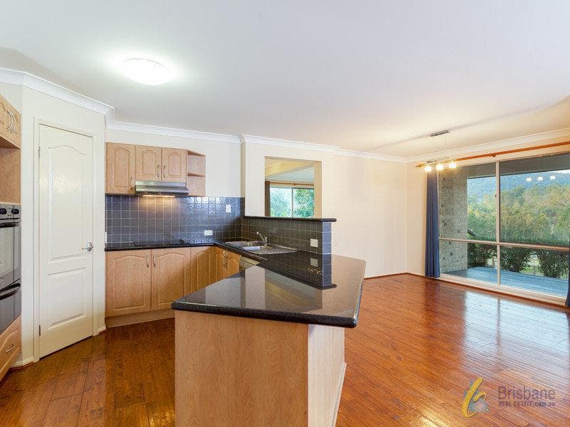 9/17-23 Wallis Parade, North Bondi, Mount Crosby - Thumbnail 3
