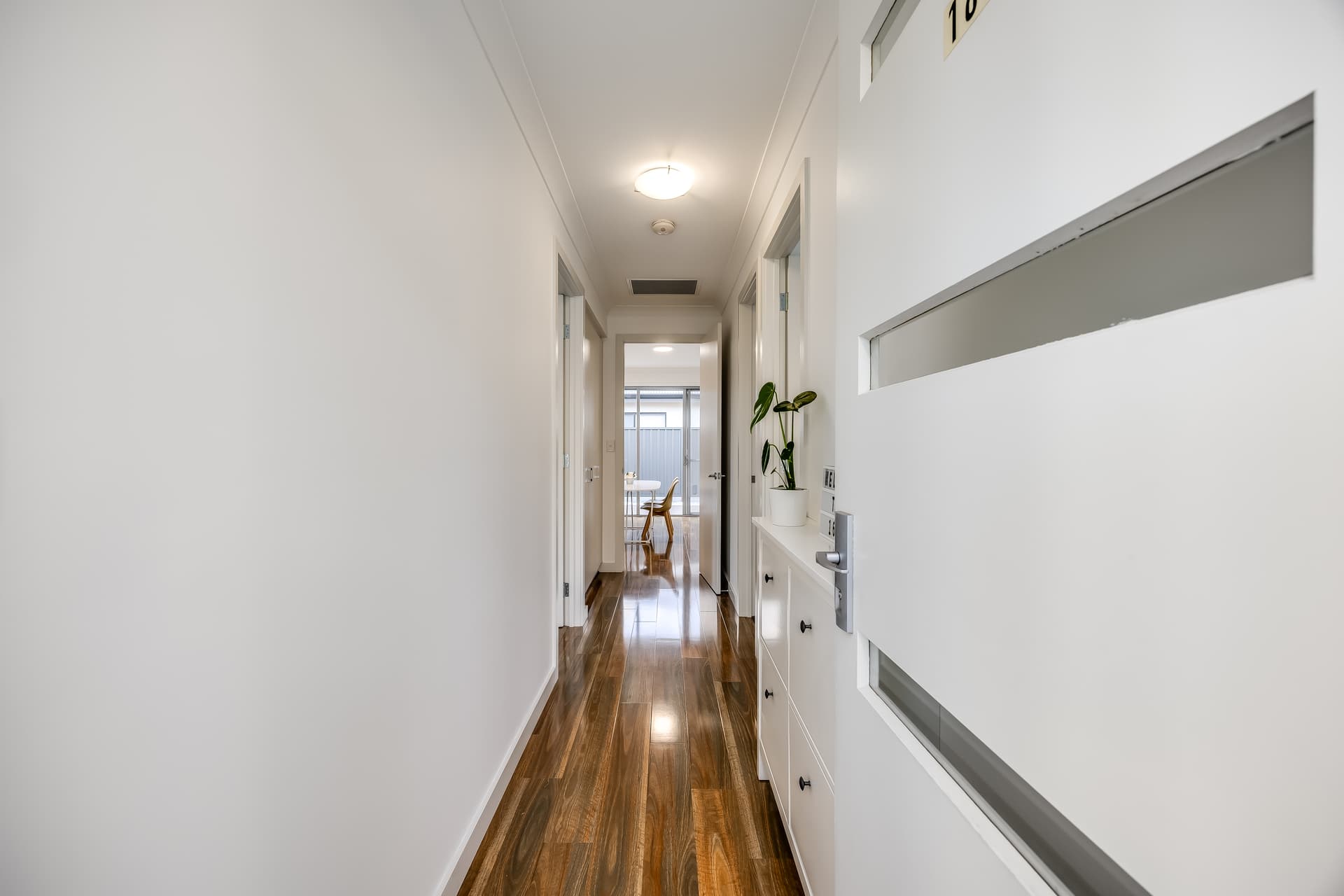 16B West Street, Ascot Park - Thumbnail 2