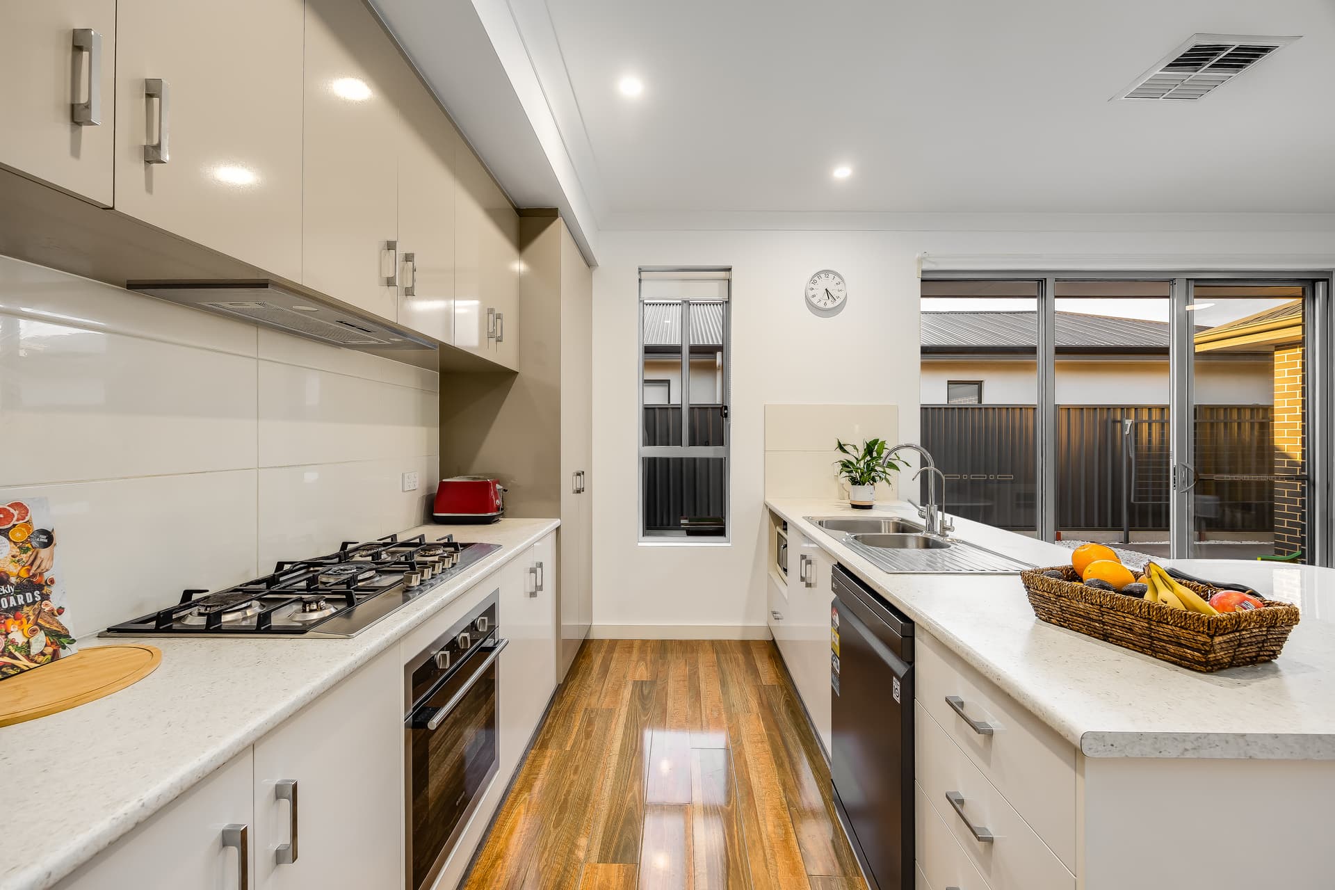 16B West Street, Ascot Park - Thumbnail 3