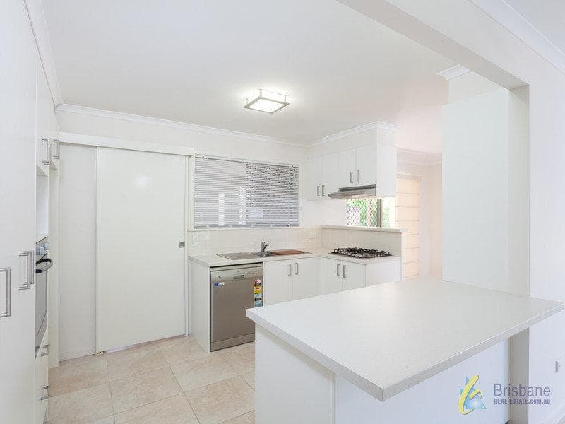 12 Warandoo Street,  Jindalee, Jindalee - Thumbnail 3