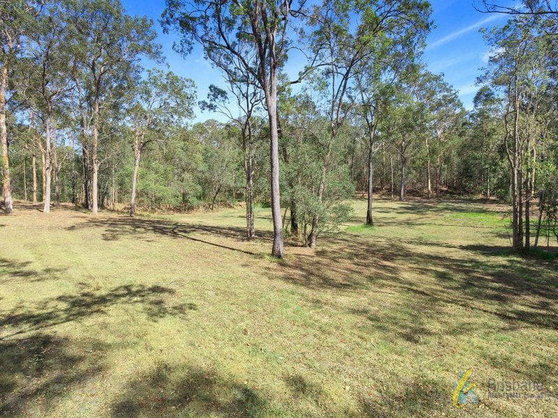 212 Sugars Road, Anstead - Thumbnail 2