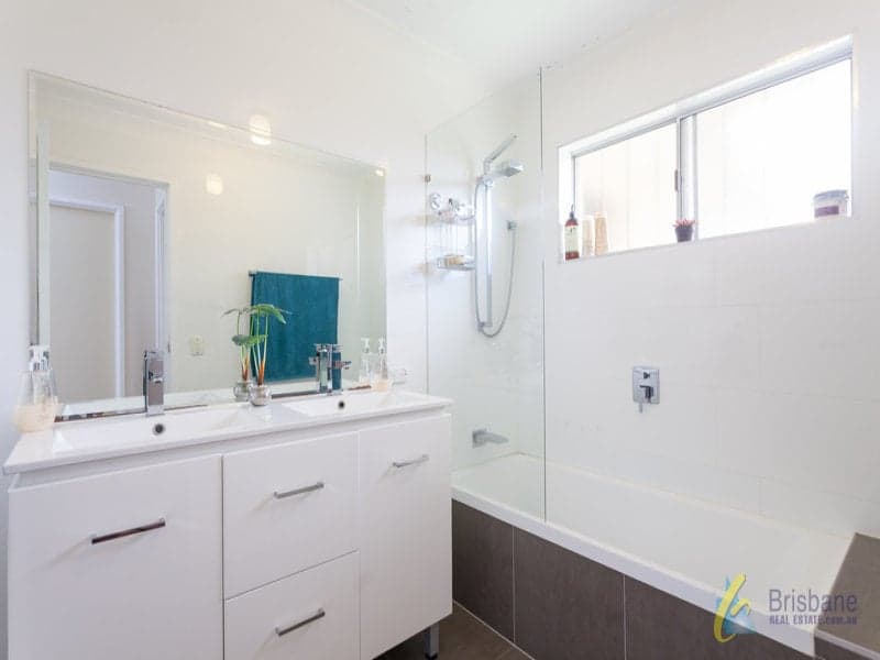 3 Woggle Street,  Jamboree Heights, Jamboree Heights - Thumbnail 5