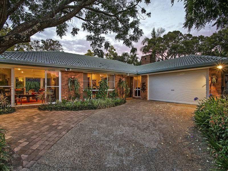 35 Ardes Street,  Chapel Hill, Chapel Hill - Image 1