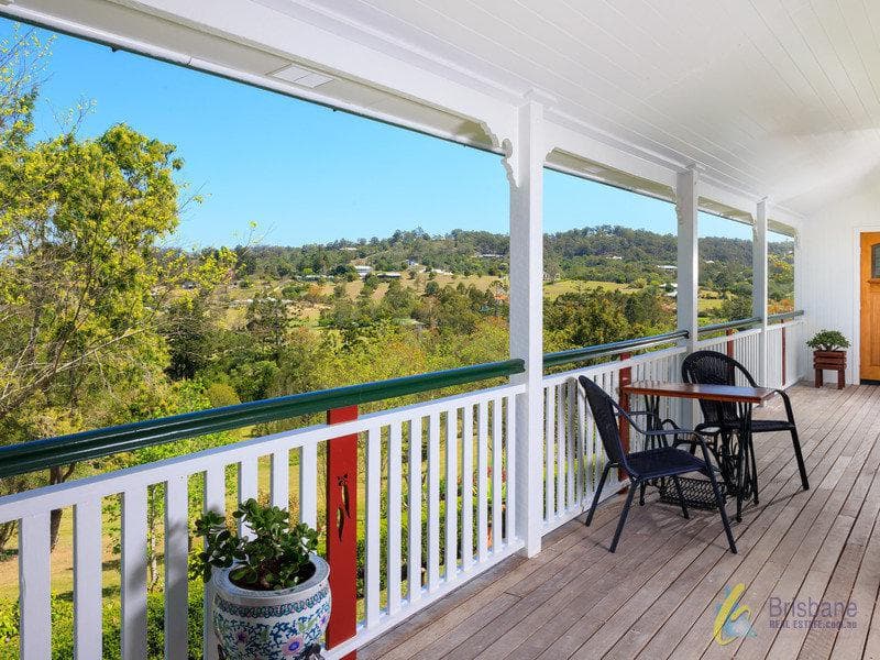 49 Woodward Place,,  Pullenvale, Pullenvale - Thumbnail 2