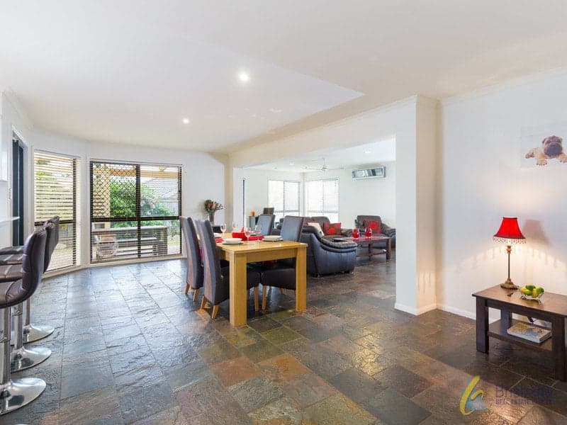 8 Crestwood Place, Moggill - Thumbnail 5