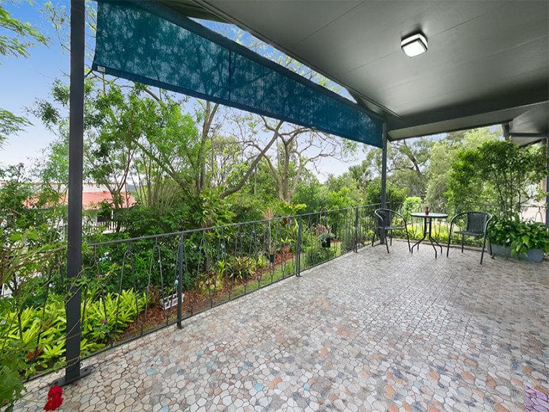 1 Spinnaker Street,  Jamboree Heights, Jamboree Heights - Thumbnail 8