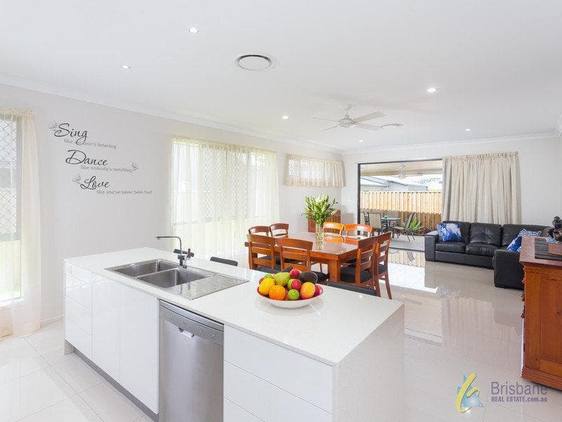 3 Finnegan Circuit,  Oxley, Oxley - Image 1