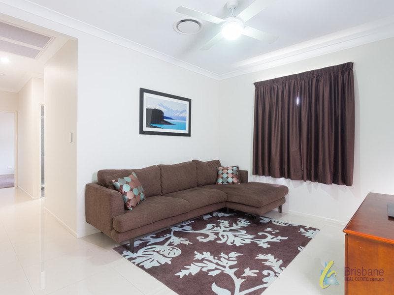 3 Finnegan Circuit,  Oxley, Oxley - Thumbnail 4