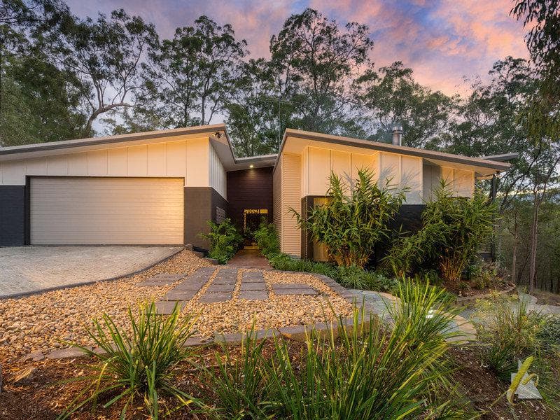 27/1 Adelaide Street, Surry Hills, Pullenvale - Thumbnail 2