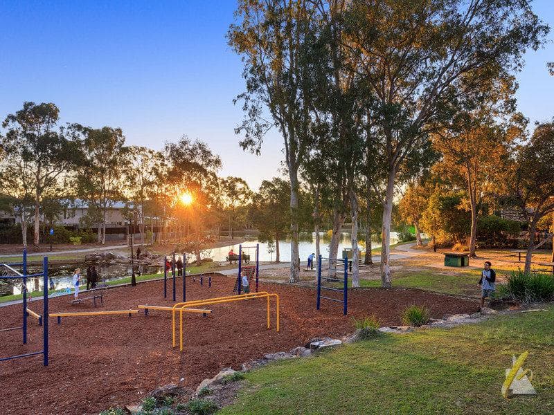 25/74 Reservoir Street, Surry Hills, Forest Lake - Image 1