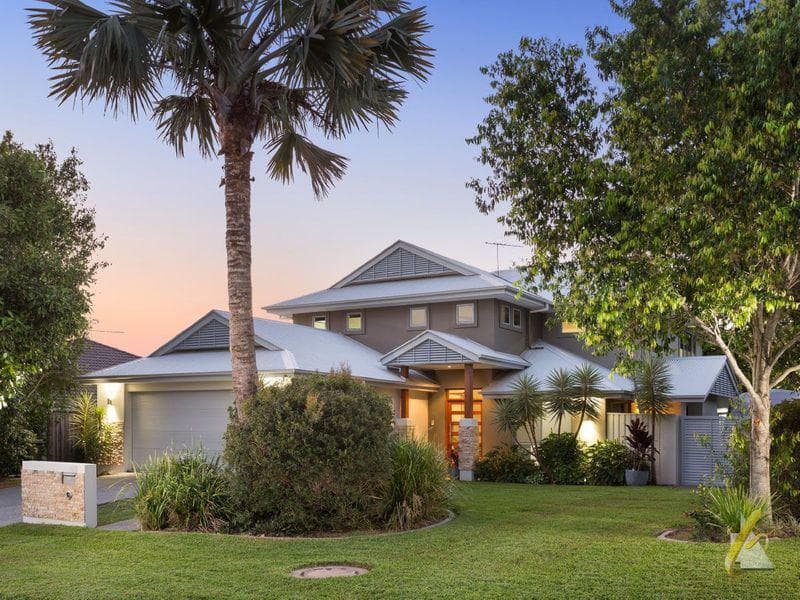 7/10 - 12 Queens Road, Brighton-Le-Sands, Moggill - Image 1