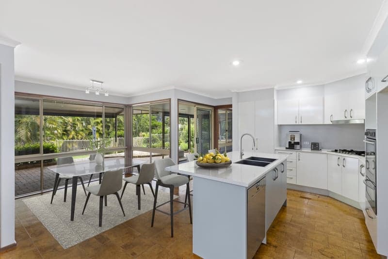 2 Bungaree Place, Karana Downs - Thumbnail 5