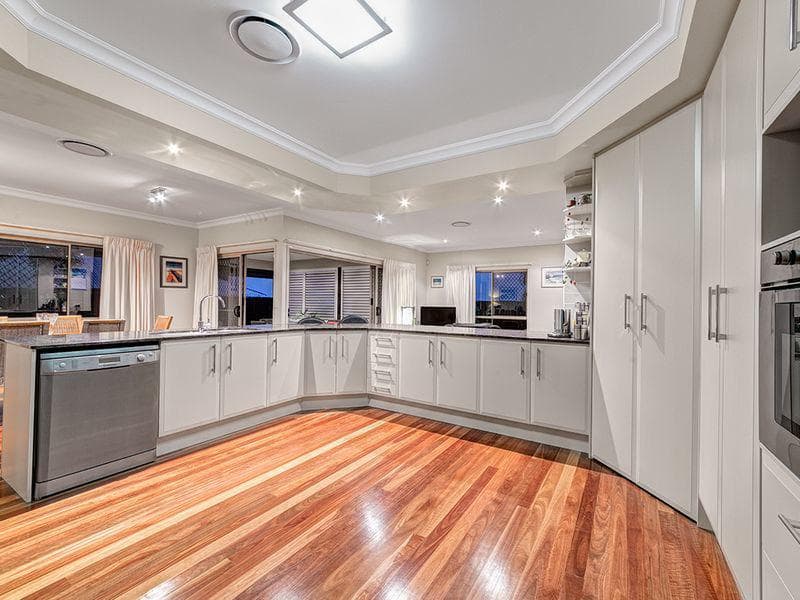 8 Barrygroves Court, Fig Tree Pocket - Thumbnail 4