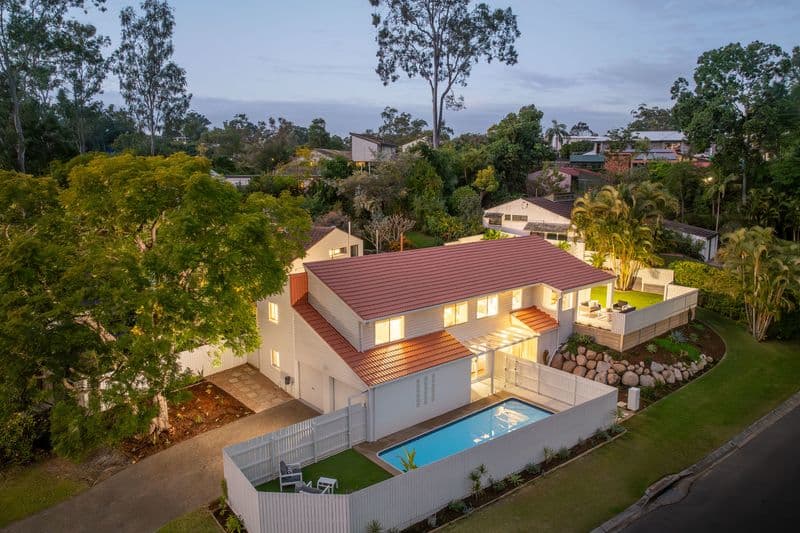 19 Aurora Crescent, Endless Opportunities With Room To Grow! - Image 1