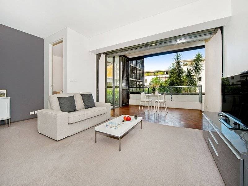 203, 7 Sterling Circuit, Castle Cove - Image 1
